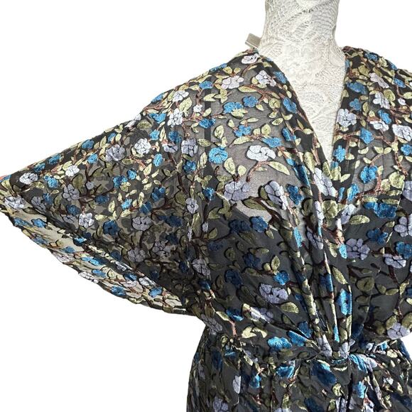 ModCloth Dramatic Depths Velvet Floral Dress Black Multicolor Women's Small NWT - Picture 7 of 12